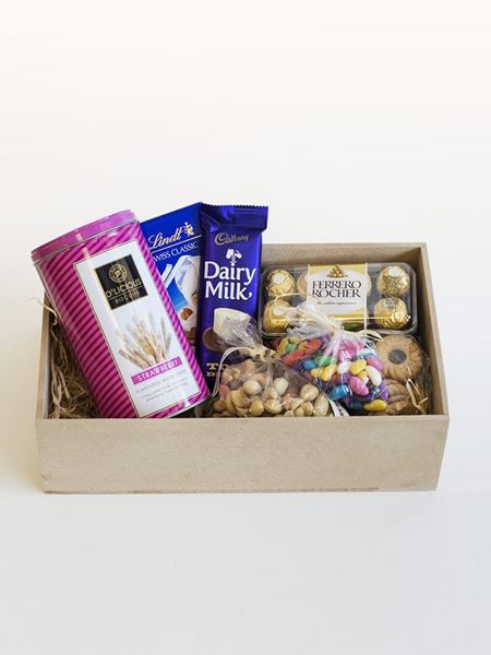 D'licious LIndt Box Pink